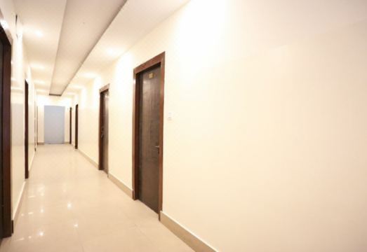 Goroomgo Shiva Palace Haridwar Hotel Overview