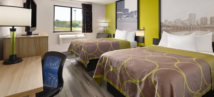 南波士顿弗吉尼亚州速8酒店(Super 8 by Wyndham South Boston VA)图片