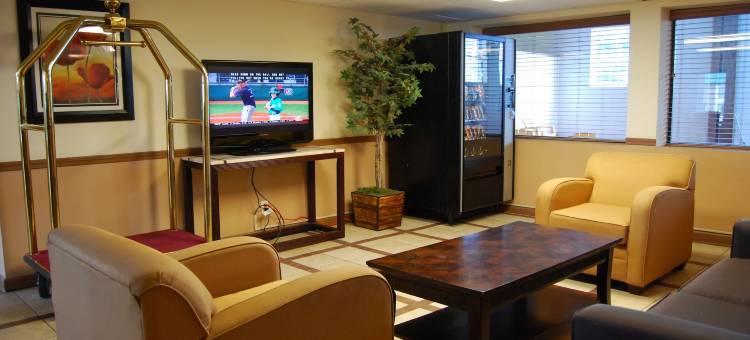 俄克拉何马市速8酒店(Super 8 by Wyndham Oklahoma City)图片