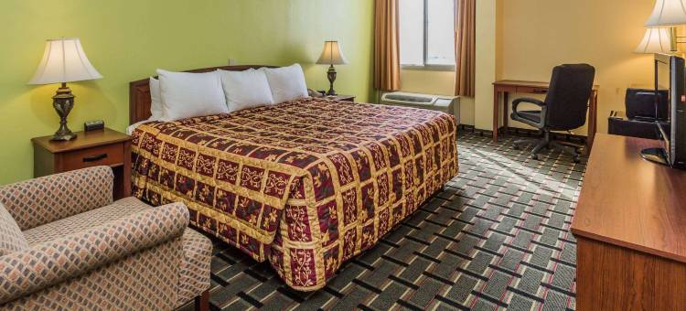 丹维尔温德姆戴斯会议酒店(Days Hotel by Wyndham Danville Conference Center)图片