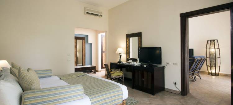 瑞士金字塔海湾酒店(Swiss Inn Pyramids Golf Resort)图片