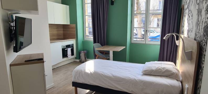 Premiere Pierre图片