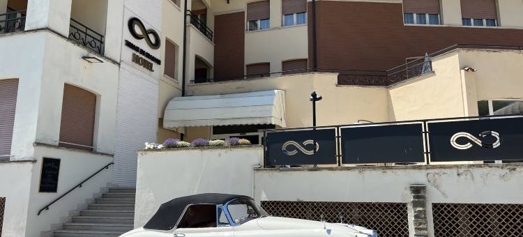 弗拉萨斯温泉酒店(Hotel Terme di Frasassi)图片