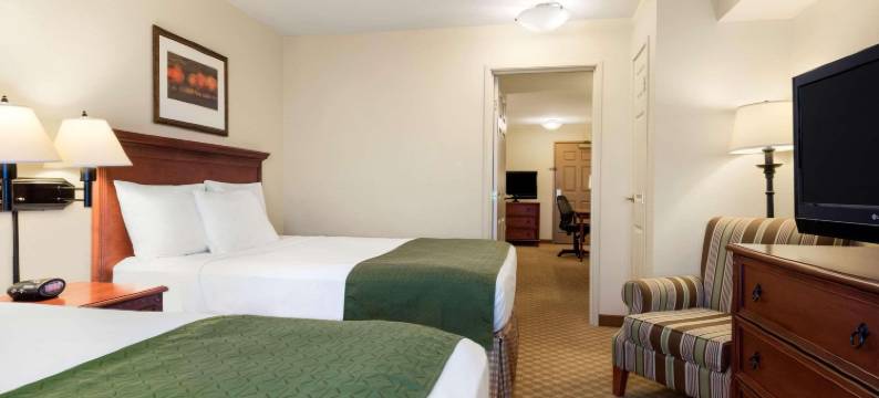 北皮奥里亚丽怡酒店(Country Inn & Suites by Radisson, Peoria North, IL)图片