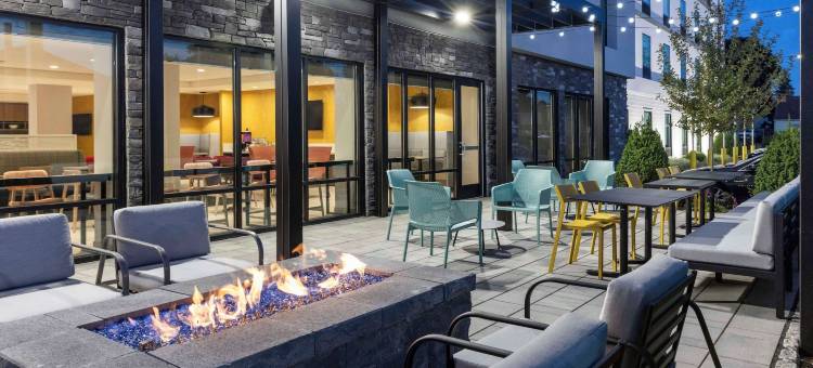 希尔顿逸居东海文纽黑文(Home2 Suites by Hilton East Haven New Haven)图片