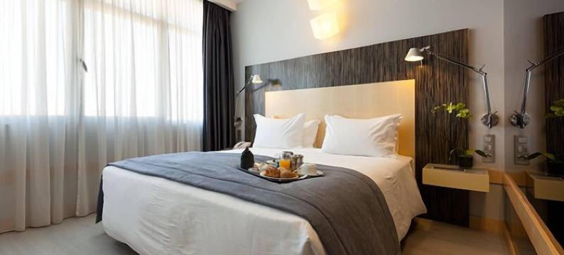 阿利夫阿万达斯酒店(Hotel Alif Avenidas)图片