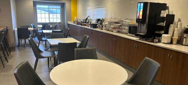 曼斯费尔德麦客达套房酒店(Microtel Inn & Suites by Wyndham Mansfield)图片