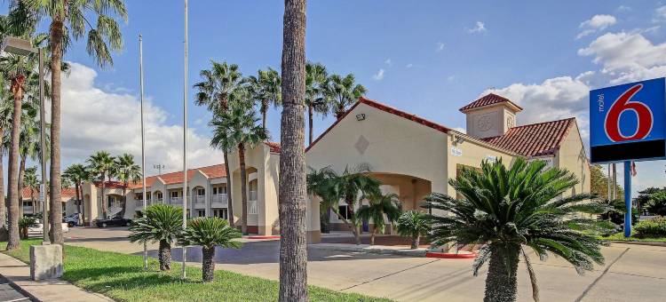 德克萨斯爱丁堡 6 号汽车旅馆(Motel 6 Edinburg, TX)图片