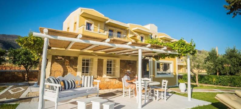 帕西尼斯套房酒店(Parthenis Hotel & Suites)图片