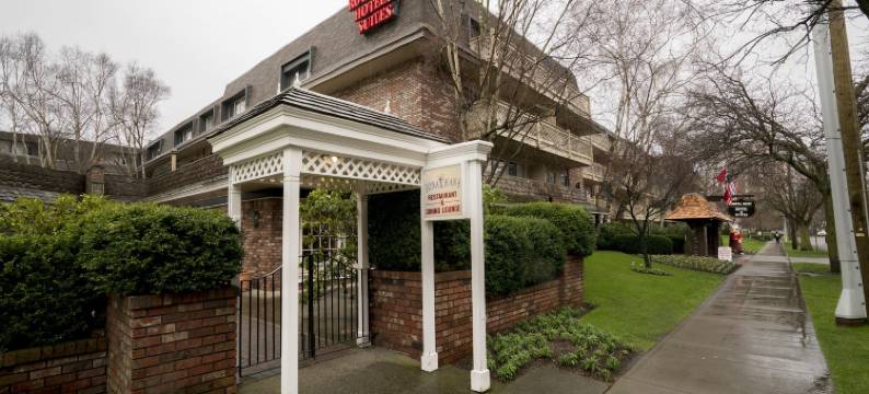 苏格兰皇家套房酒店(Royal Scot Hotel & Suites)图片