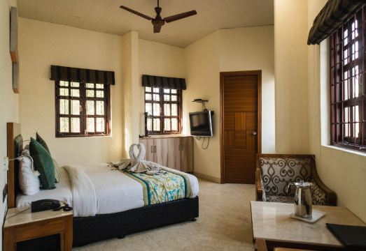 Hotel Green Castle (Heritage Hotel) Hotel Overview