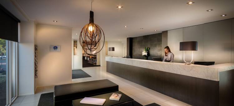 Best Western Plus Travel Inn Hotel图片