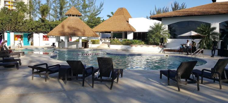 蒙特戈码头海湾海风家庭旅馆(Casa Marina Montego Bay at Seawind)图片