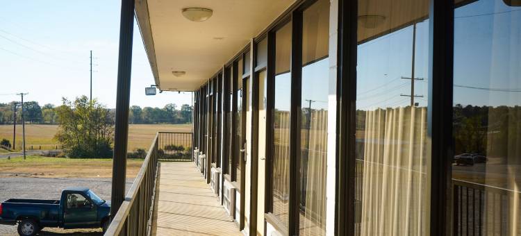 克拉克斯维尔日落酒店(Sunset Inn Clarksville)图片