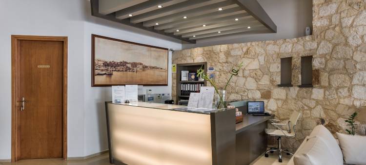 埃洛缇斯套房酒店(Elotis Suites)图片