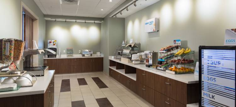 Holiday Inn Express Visalia - Sequoia Gateway Area图片