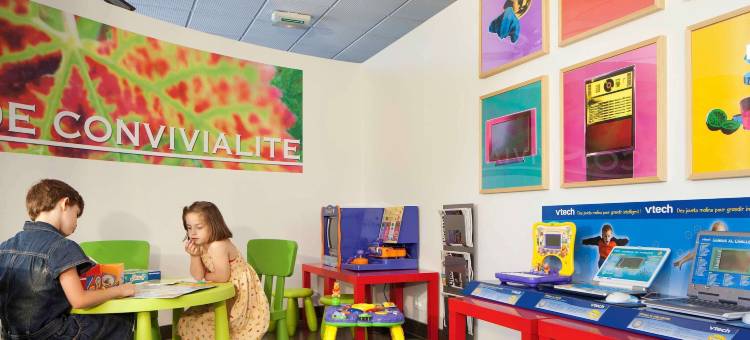 宜必思尚品奇诺酒店(Ibis Styles Chinon)图片