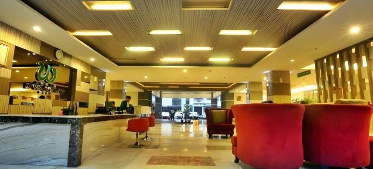 迪万萨梭罗市酒店(Lorin Dwangsa Solo Hotel)图片