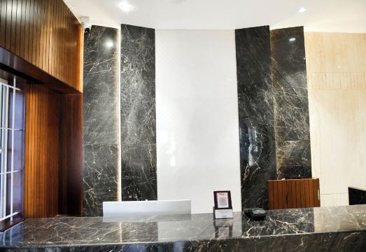 Hotel Lakshmi Towers Hotel Overview