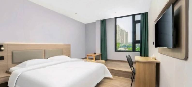 如家旗下UP华驿精选酒店(济南望岳路贵和店)图片