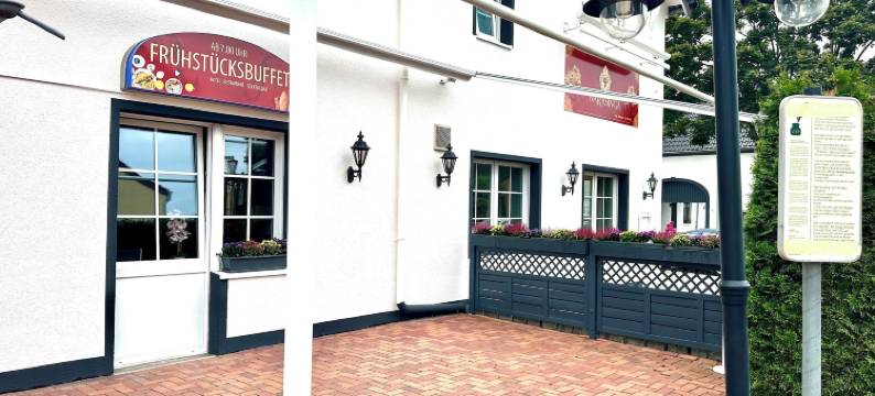 纳拉辛加酒店餐厅(Hotel Restaurant Narasinga)图片