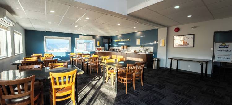 坎卢普温德姆斯戴斯酒店(Days Inn by Wyndham Kamloops BC)图片