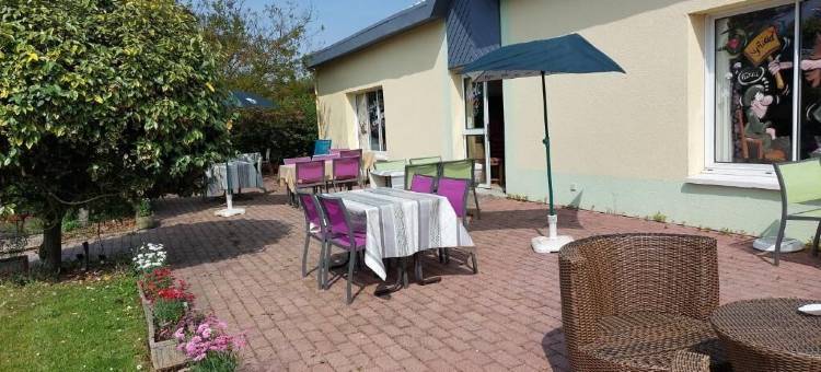 联系酒店 犹他海滩卡朗坦(Contact Hotel Utah Beach Carentan)图片
