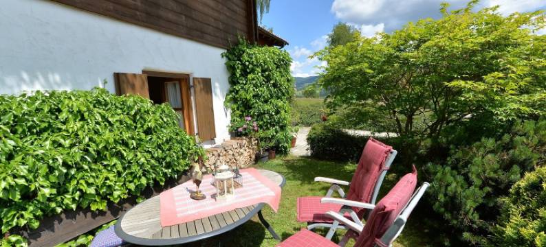 拥有花园的巴伐利亚艾森施泰因公寓(Wohnung in Bayerisch Eisenstein Mit Garten)图片