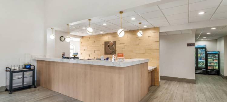 舒适酒店及套房-麦迪逊东-莫诺纳(Comfort Inn & Suites Madison East - Monona)图片