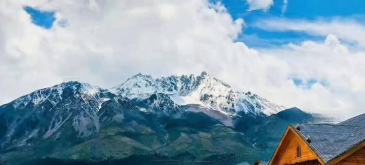 祁连卓尔山观景山庄(卓尔山景区店)图片