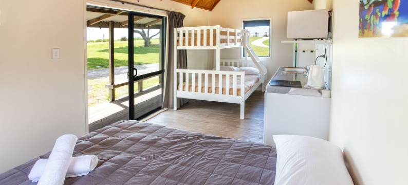 外埔湾营地酒店(Camp Waipu Cove)图片