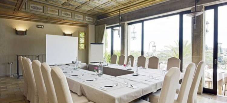 卡纳德城堡酒店(Chateau le Cagnard)图片