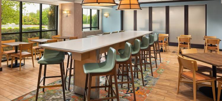 明尼苏达州罗斯维尔明尼阿波利斯欢朋酒店(Hampton Inn Minneapolis-Roseville)图片