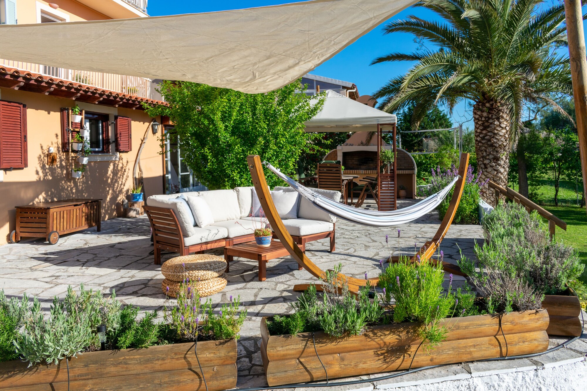 Kapella Apartments Over view