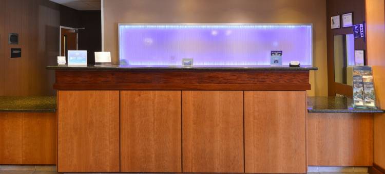 萨克拉门托埃尔克格罗夫万枫酒店(Fairfield Inn & Suites Sacramento Elk Grove)图片