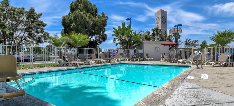 威斯敏斯特南6号汽车旅馆 - 长滩区(Motel 6 Westminster, CA - South - Long Beach Area)图片