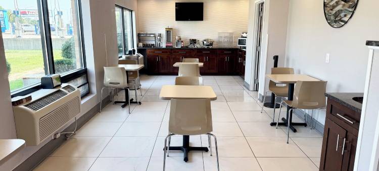 温德姆圣查尔斯戴斯酒店(Days Inn by Wyndham St. Charles IL)图片