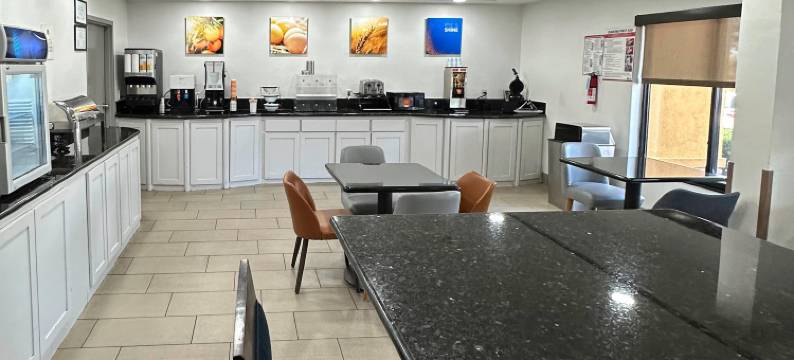 达拉斯中心公园舒适酒店(Comfort Inn Dallas Park Central)图片