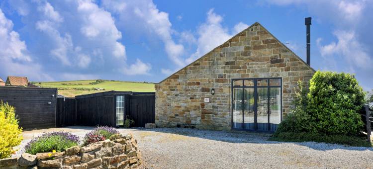 Barn in Whitby near Coastal Footpath图片
