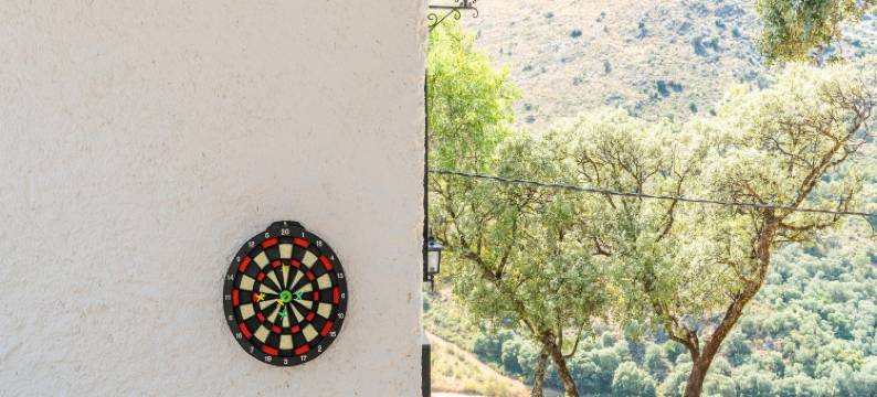 Farmhouse in Andalusia near Tiñosa Peak图片