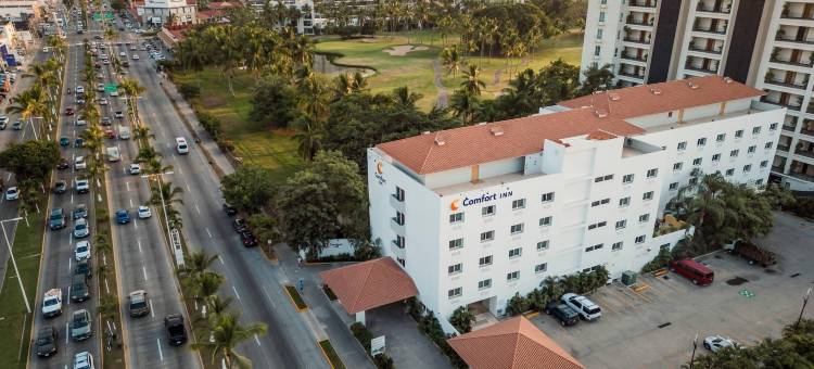 波多黎各瓦拉塔高尔夫海滨舒适酒店(Comfort Inn Puerto Vallarta Golfside & Marina)图片