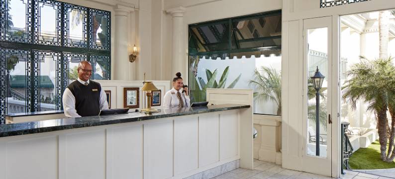 格罗利埃塔湾旅馆(Glorietta Bay Inn)图片