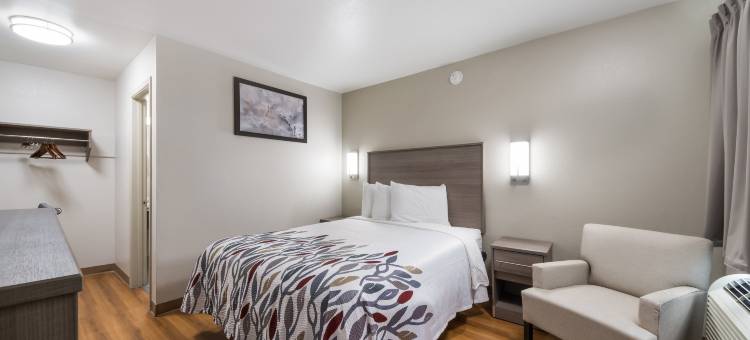 圣安东尼奥东红屋顶酒店 - 弗罗斯特银行中心(Red Roof Inn San Antonio E - Frost Bank Center)图片