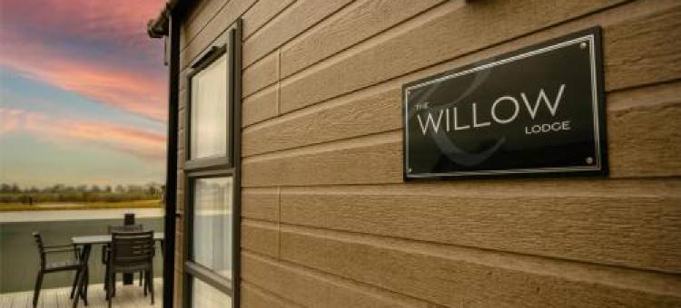 Sure Studio by Best Western Brackenborough Lakes & Resort图片