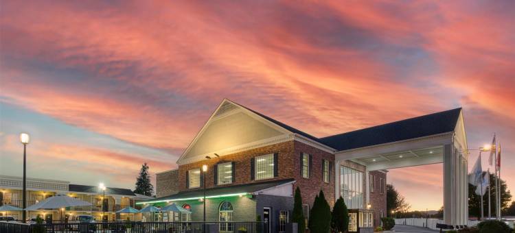 亨德森维尔贝斯特韦斯特酒店(Best Western Hendersonville Inn)图片