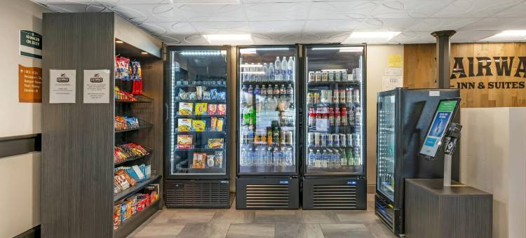 Fairway Inn & Suites图片