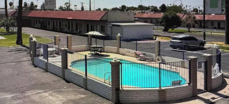 Del Rio Hotel O Near Mesa Downtown图片