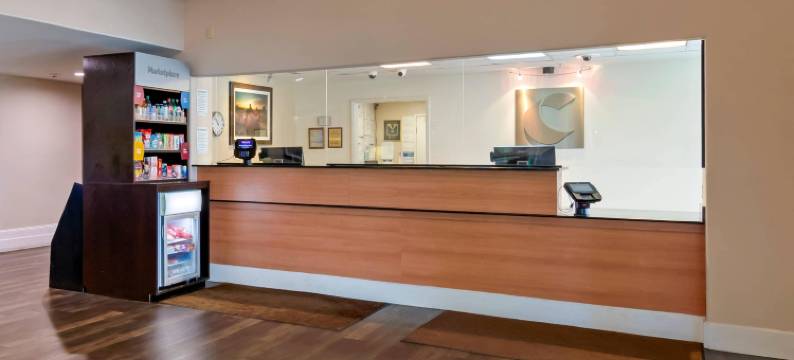 维克多维尔-赫斯佩里亚舒适套房酒店(Comfort Suites Victorville-Hesperia)图片