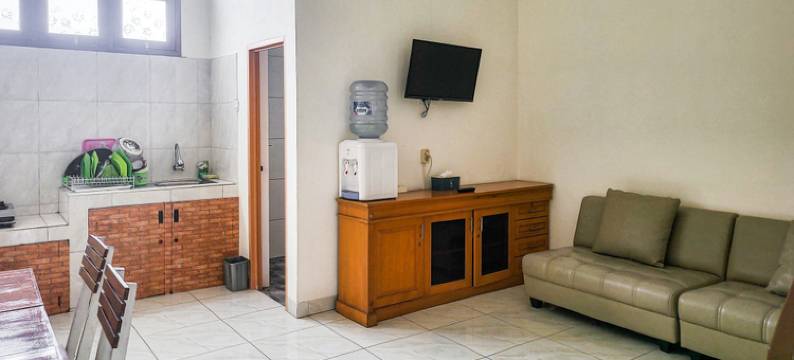 Urbanview Hotel Maulana Hills Syariah图片