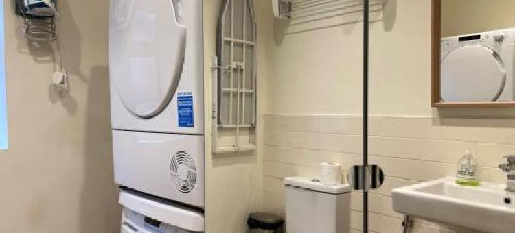 美丽时尚的家庭房 - 免费停车(Littleton Co-Living - Private Room Self-Cater)图片